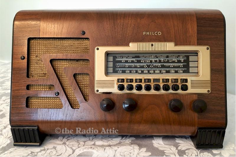 Philco 40-155 AM/SW (1940)