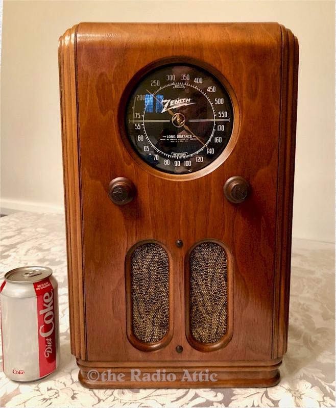 Zenith 5-R-226 "Child's Console" (1937)