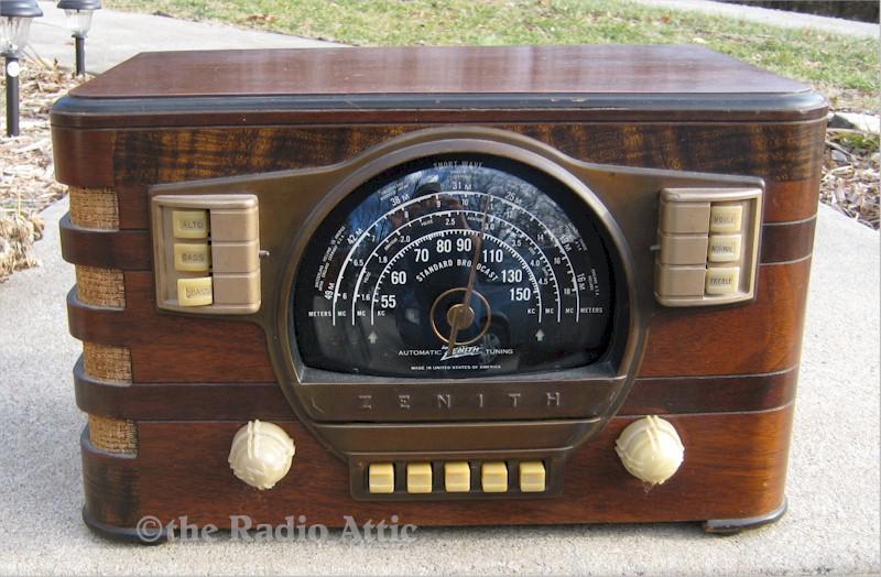 Zenith 7-S-529 (1941)