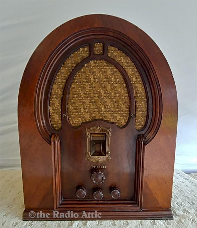 Philco 19B "Baby Grand" (1934)