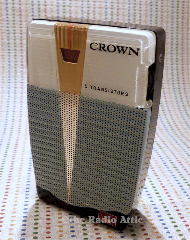 Crown TR-555