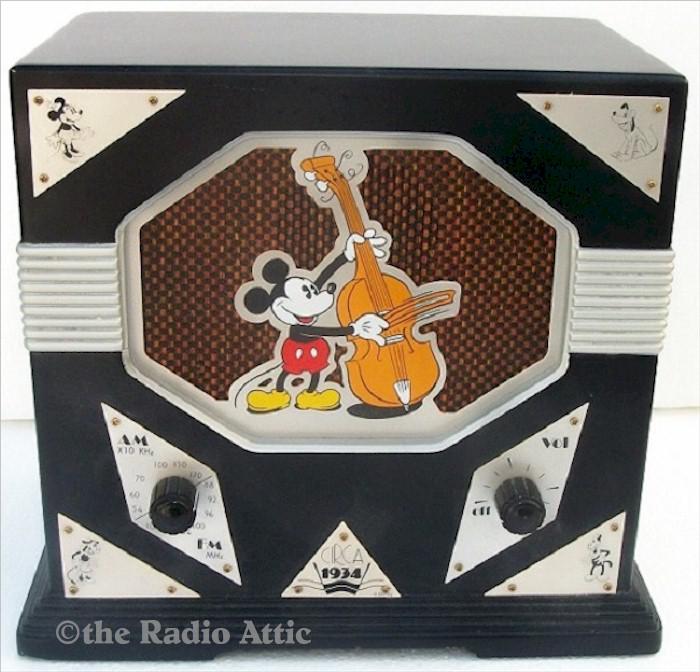 Disney Mickey Mouse Radio AM/FM (1997)