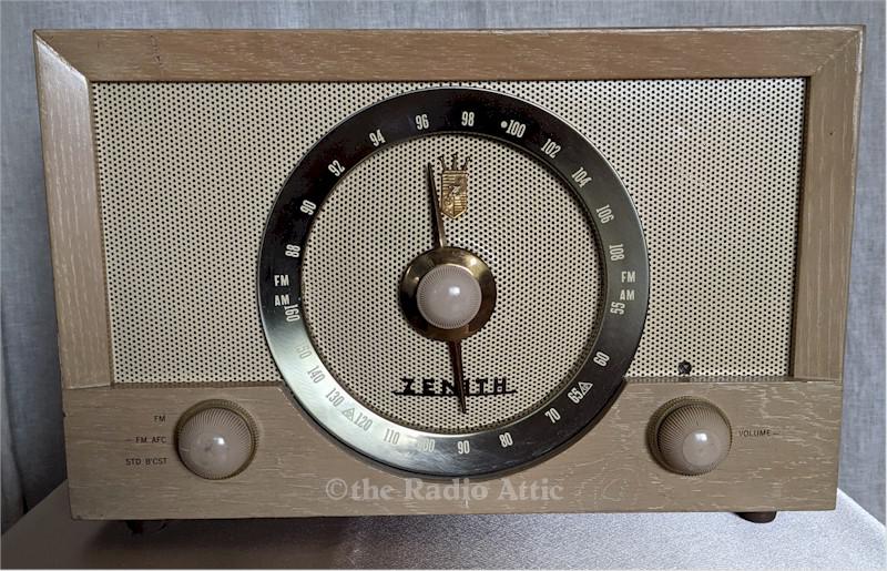 Zenith Y-832 (1956)