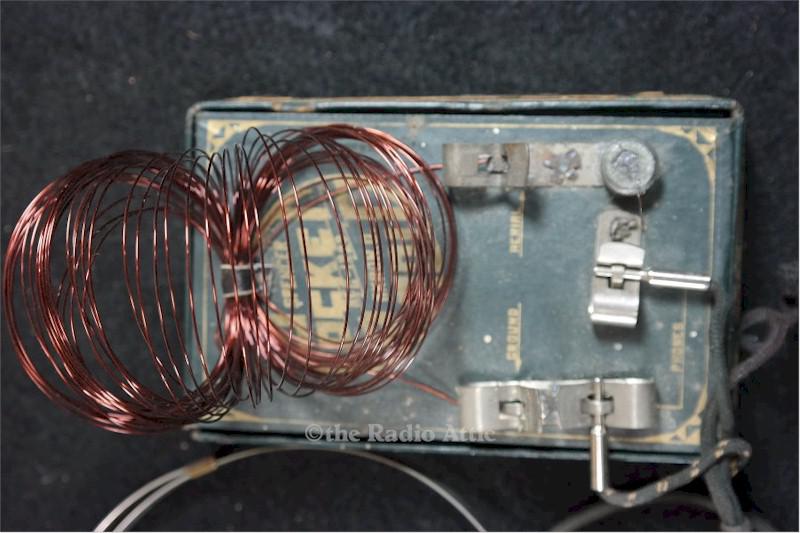 Spencer Pocket Crystal Radio (1929)