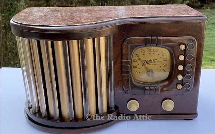 Zenith 5-R-317 "World's Fair Special" (1939)