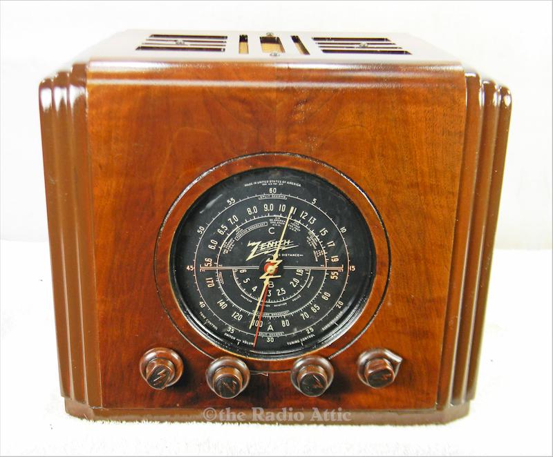 Zenith 7-D-216 "Cube" (1938)